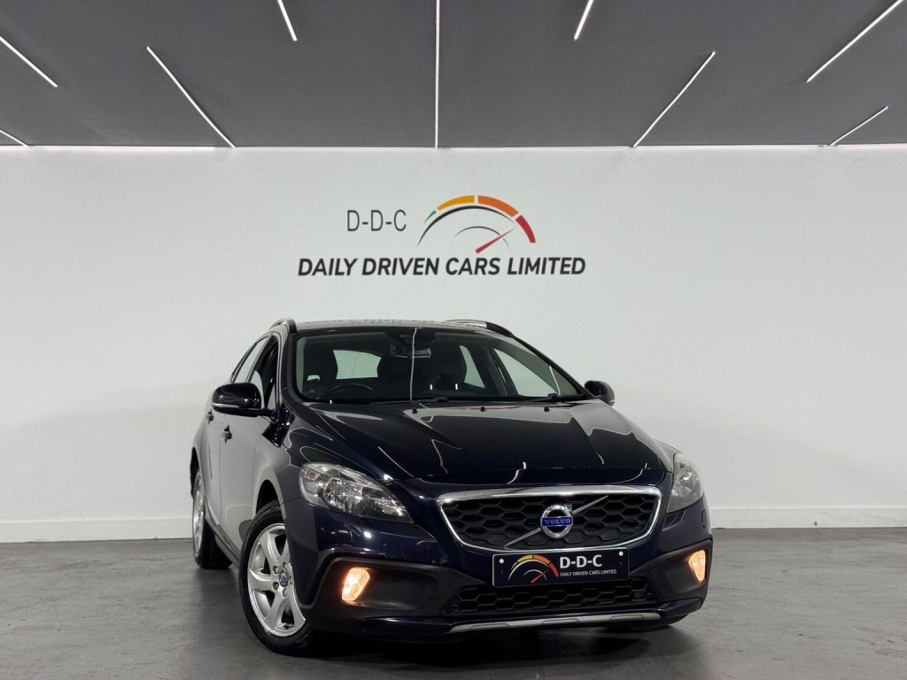 2015 Volvo V40 CROSS Country